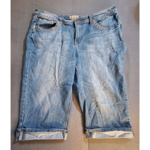 Earl Jeans Cross Pocket Cuffed Medium wash Capris Womens Blue Jeans 18W